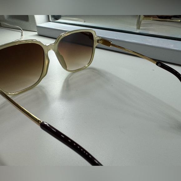 Sunglasses - Picture 4 of 4